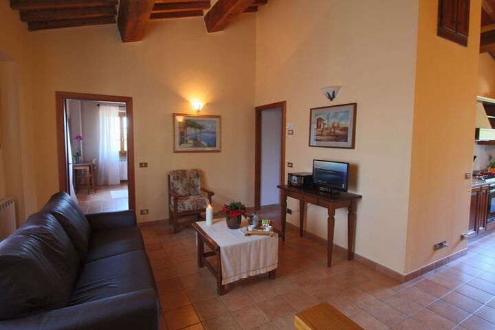 Room 10 of 42