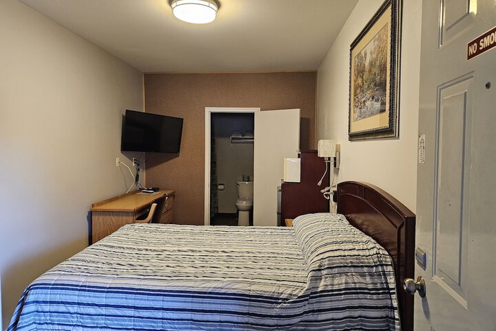 Room 11 of 44