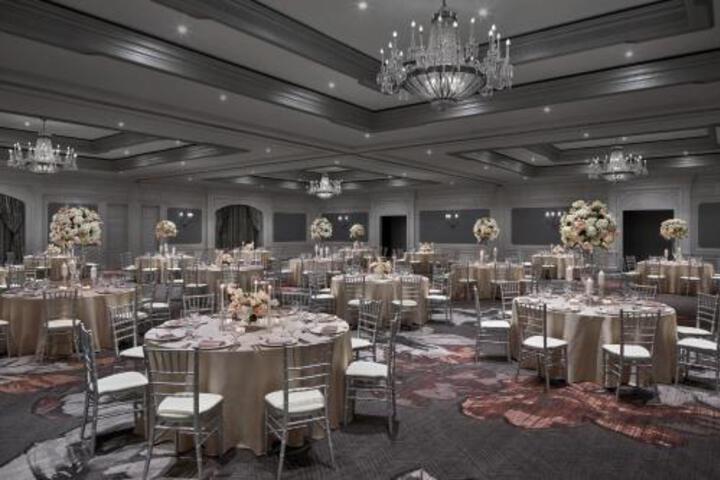 Ballroom/Hall 17 of 35