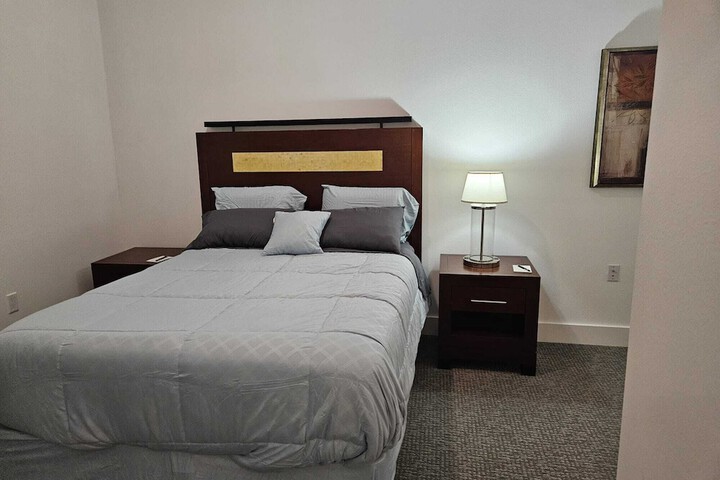 Room 16 of 61