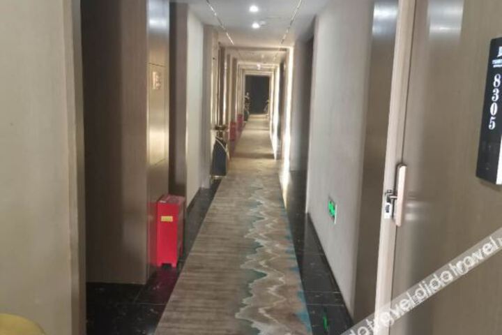 Hotel Interior 11 of 18