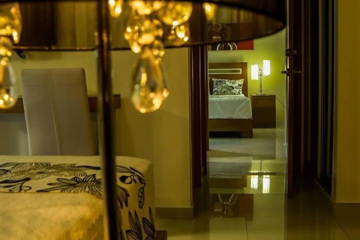 Room 8 of 67