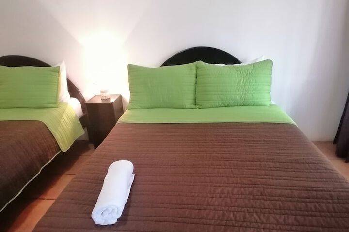 Room 14 of 110