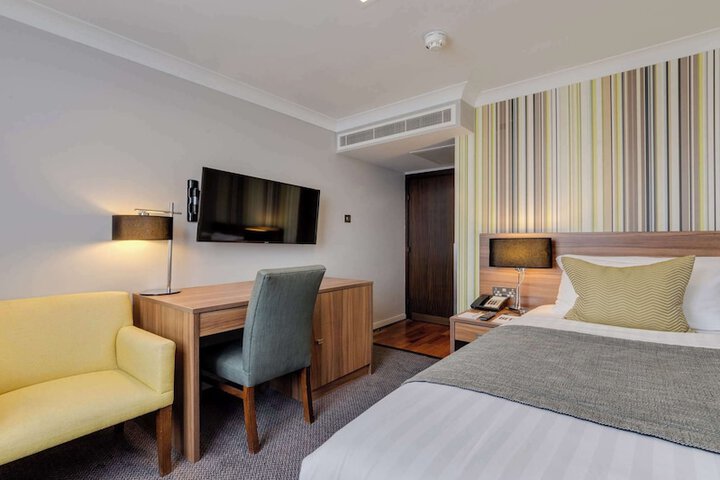 Room 20 of 43