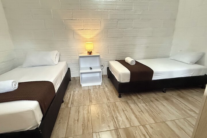 Room 12 of 70