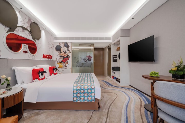 Room 30 of 60
