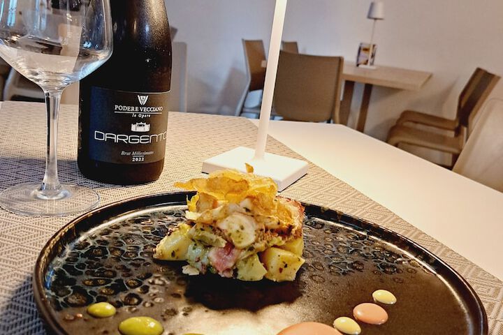 Dining 94 of 139