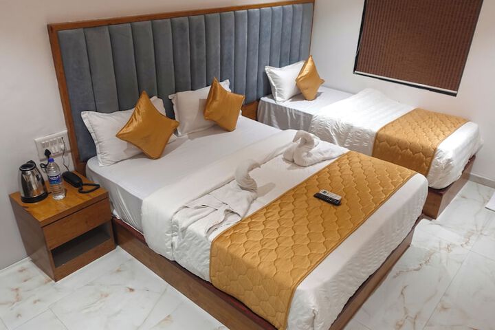Room 17 of 23