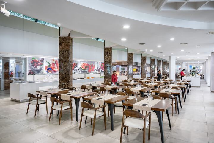 Dining Photos
