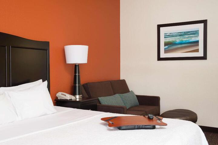 1 King Bed (1 of 31)