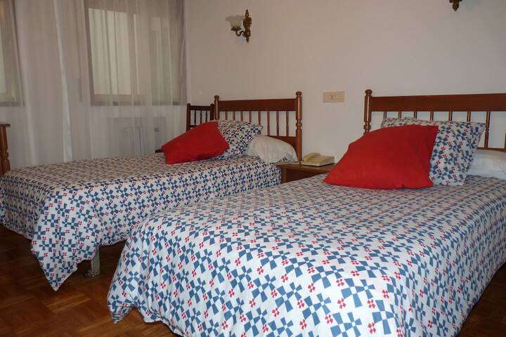 Room 11 of 50