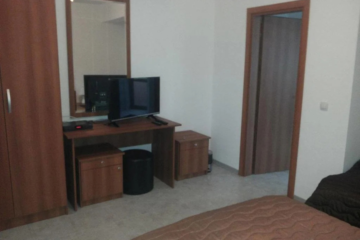 Room 2 of 14
