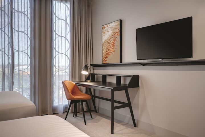 Room 8 of 52
