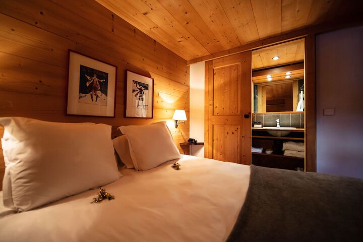 Room 8 of 64