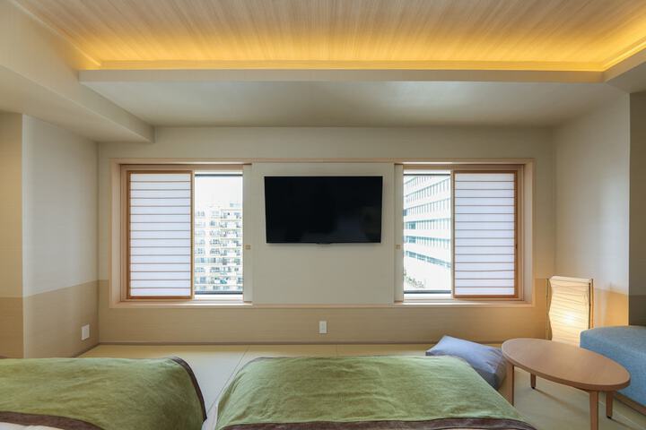 Room 21 of 115