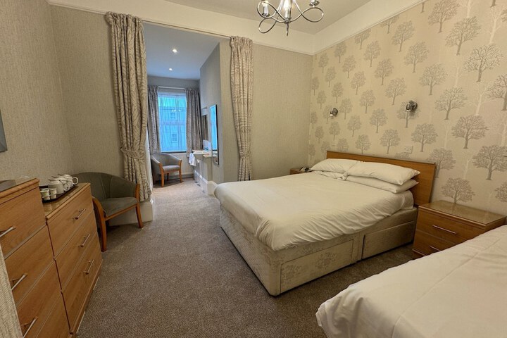 Room 4 of 59
