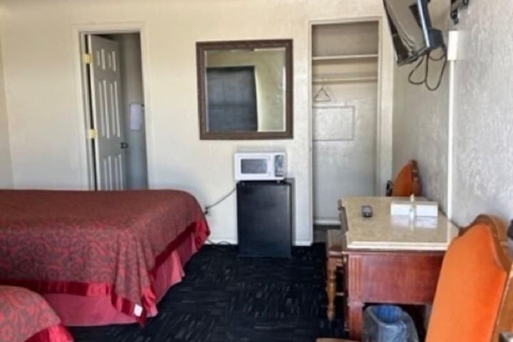 Travelodge by Wyndham Gallup in Gallup, NM