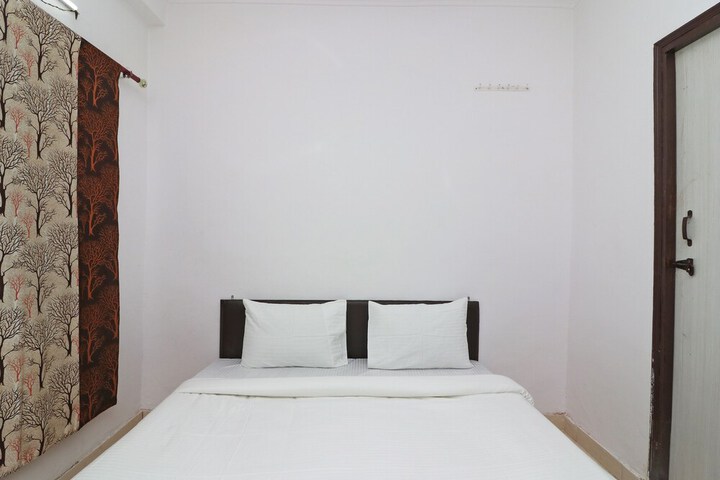 Room 21 of 29