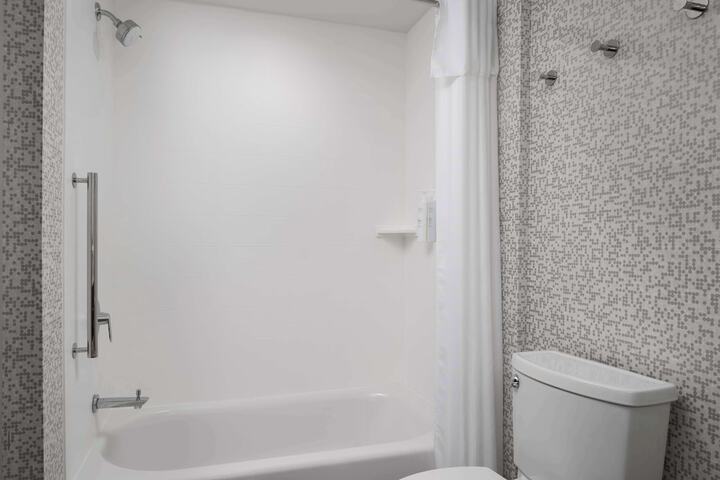 2 Queen Beds Studio Suite (6 of 18)