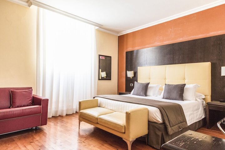 Room 56 of 167