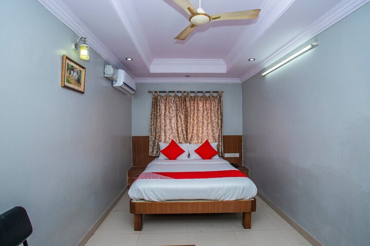 Room 11 of 31