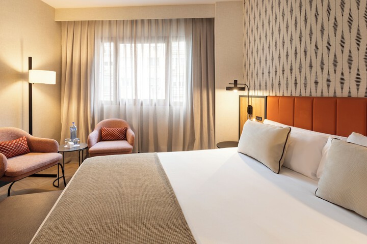 Room 21 of 46