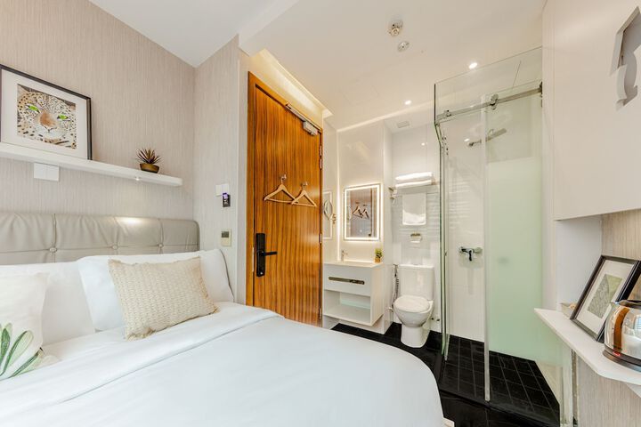 Room 12 of 57