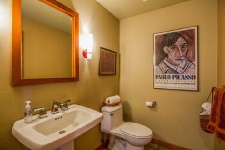 Room 5 of 41
