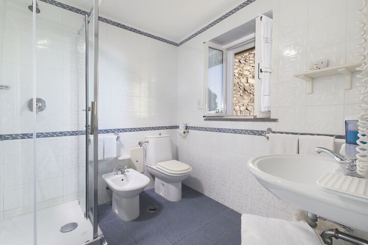 Clean Restrooms