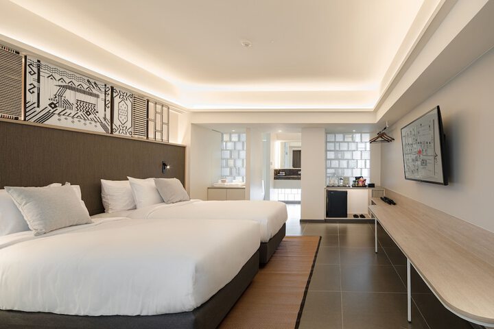 Room 25 of 66