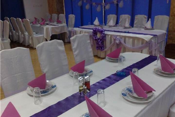 Banquet hall