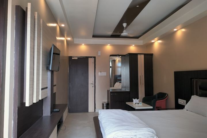 Room 46 of 150