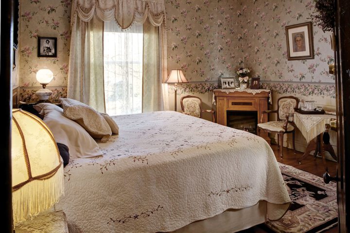 Room 3 of 46