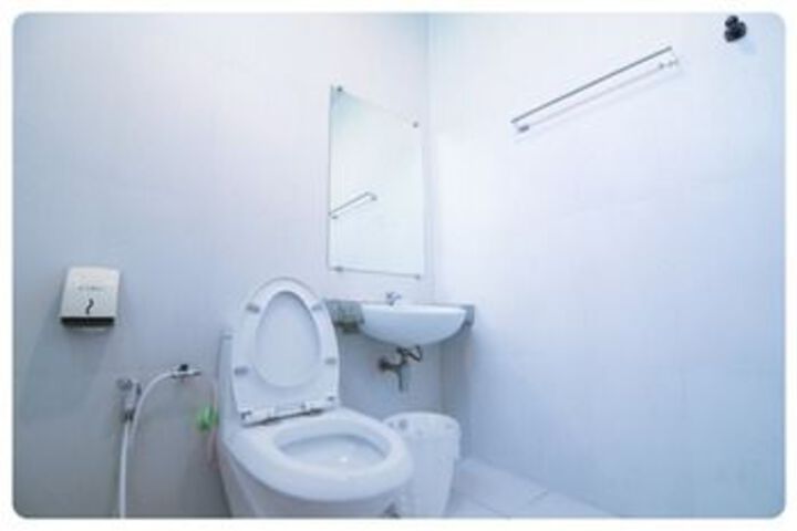 Room 2 of 29