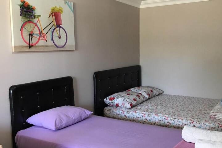 Room 8 of 13