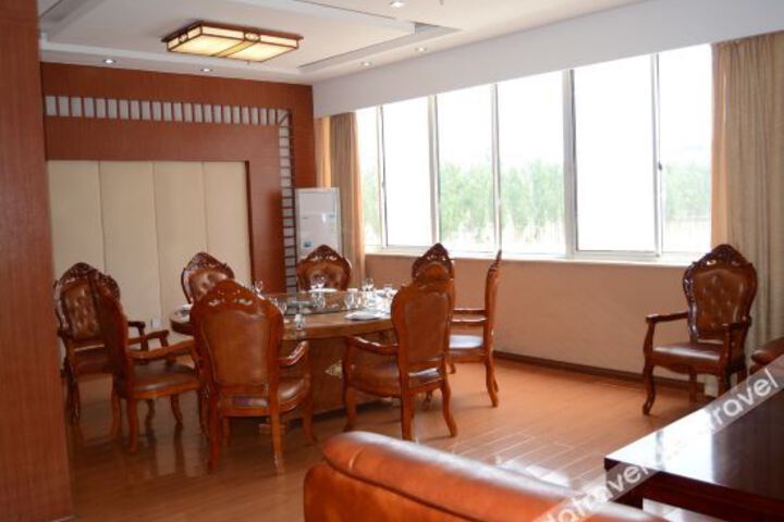 Room 3 of 29
