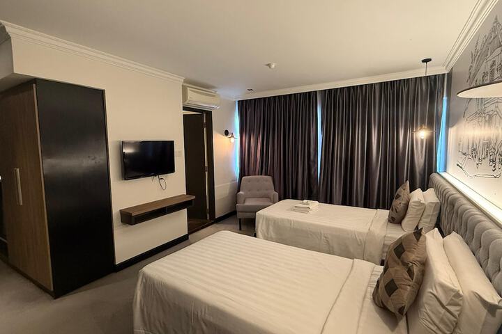 Room 55 of 97