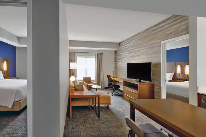 1 Bedroom Queen Queen Suite (3 of 11)