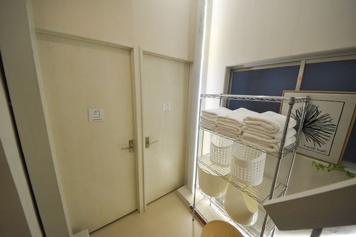 Room 69 of 97
