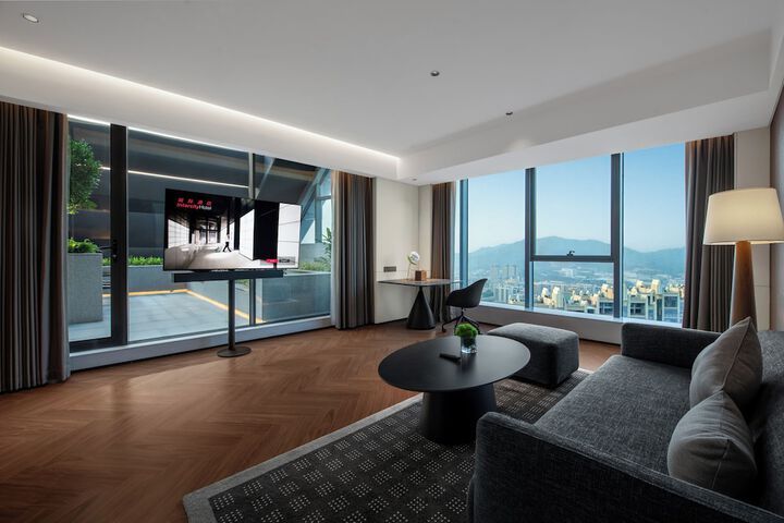 Room 41 of 82