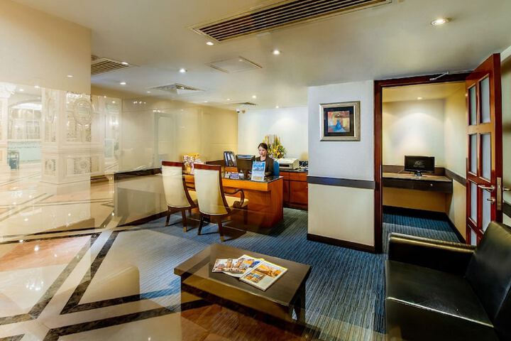Business Center 37 of 37