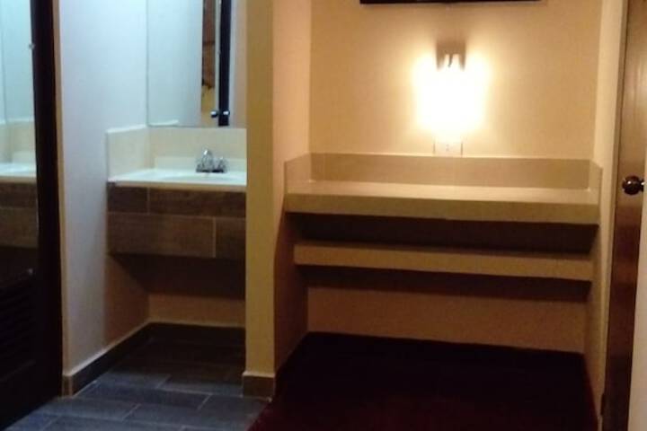 Room 7 of 38