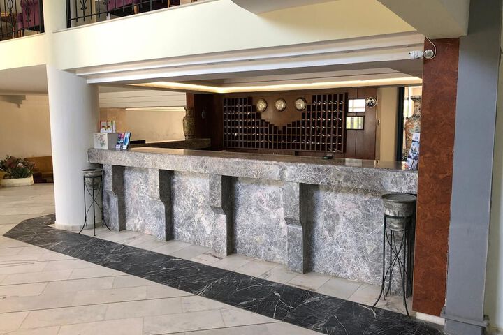 Hotel Interior 7 of 48
