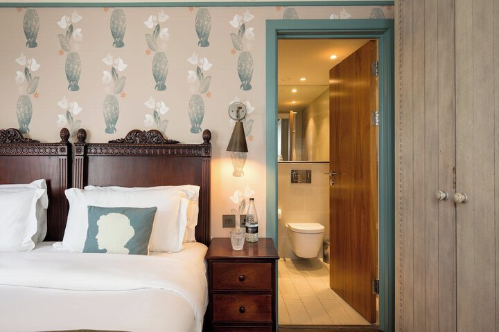 Room 5 of 45
