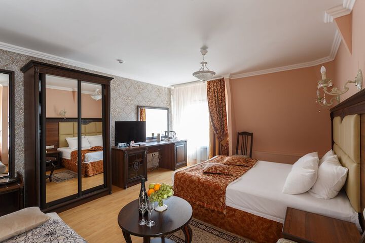 Room 14 of 58