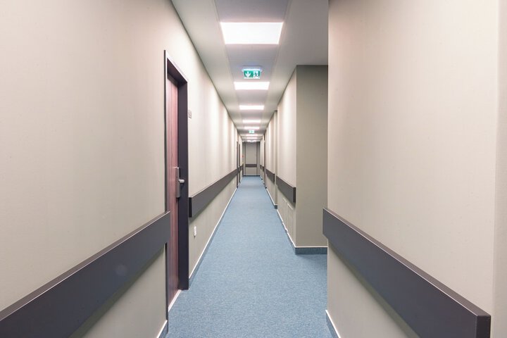 Room 43 of 83