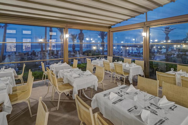 Dining 137 of 190