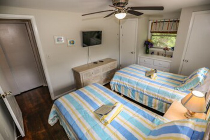Room 22 of 22