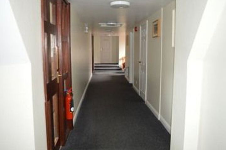 Ballroom/Hall 34 of 48