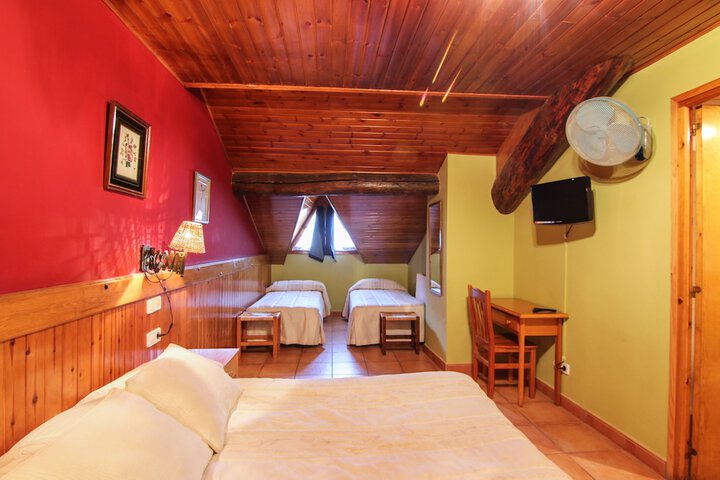 Room 4 of 57